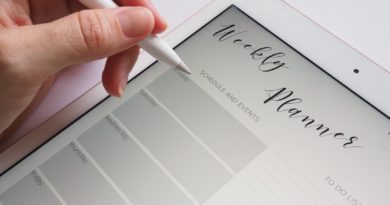 person holding white stylus